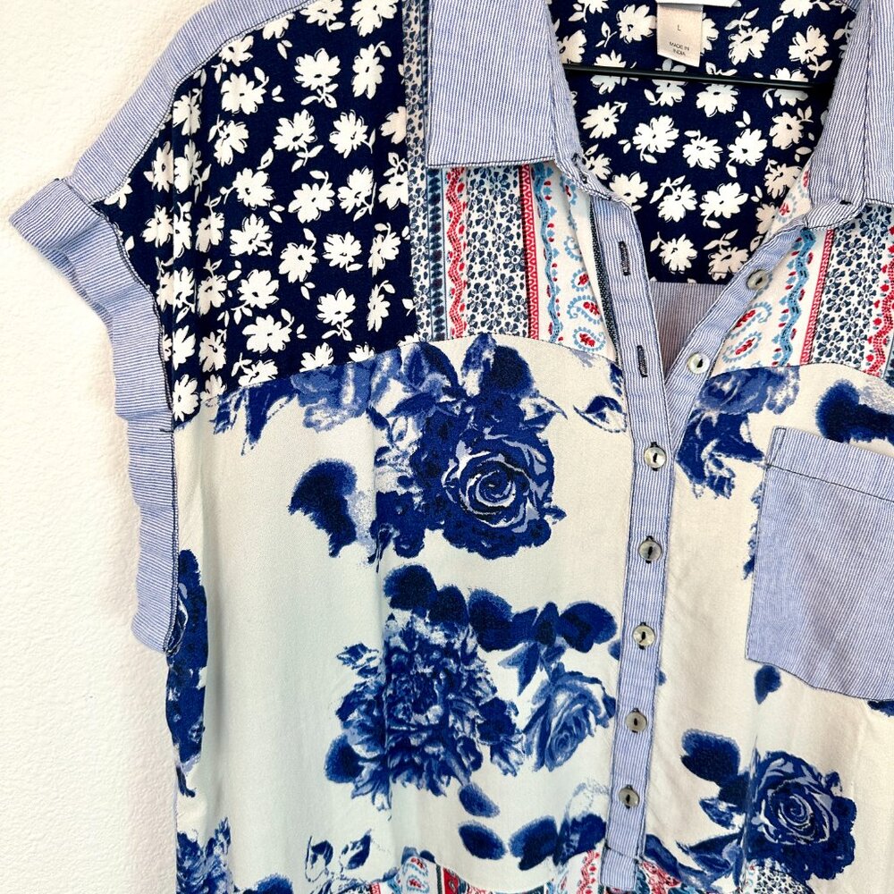 Christopher & Banks Oversized Floral Patchwork Style Blouse Size L - Picture 3 of 5